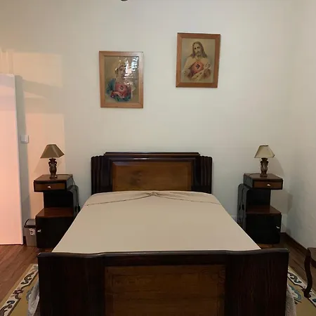 Grannys House 펜션 *