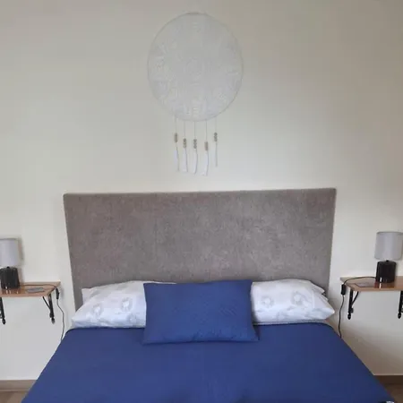 Grannys House 펜션 *