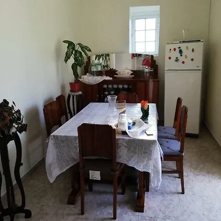 펜션 Grannys House 앙그라두에루이스무