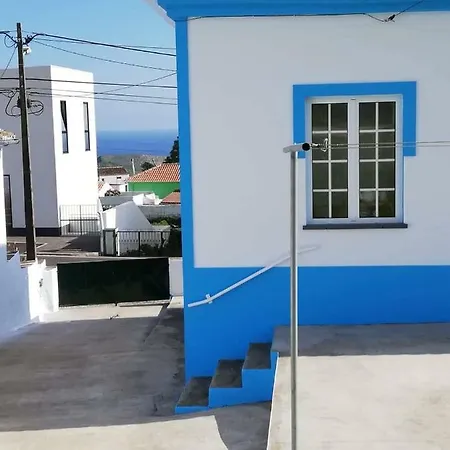 Сasa de vacaciones Grannys House Angra do Heroísmo